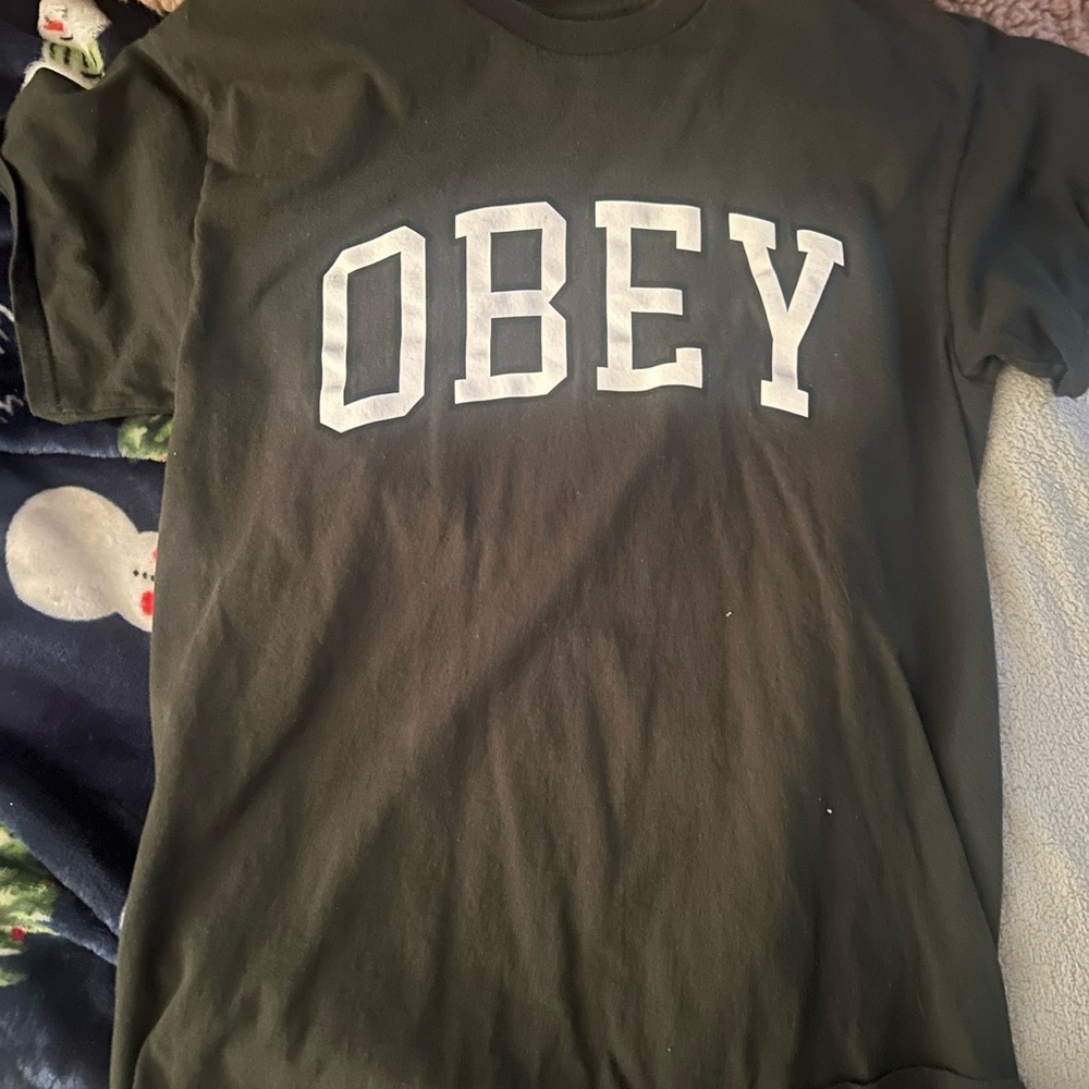 Medium Green OBEY Top